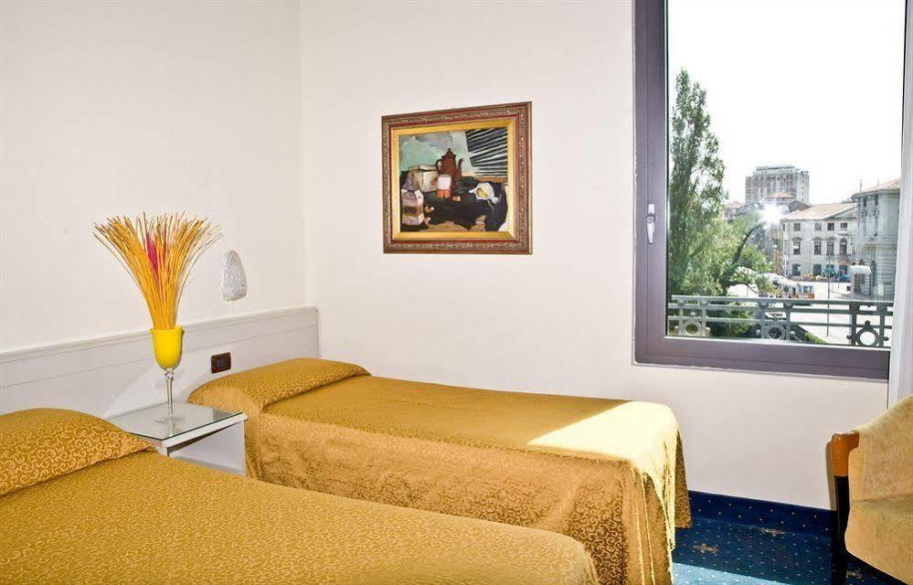 Corso Hotel 3*